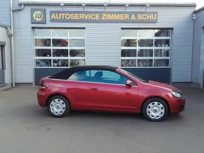 Gebraucht VW Golf Cabriolet Basis 105 PS (77 kW) 2013 Rot Cabrio