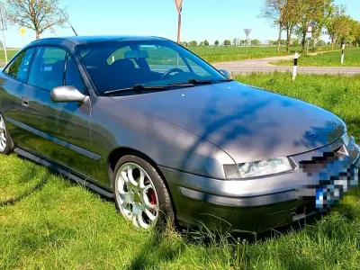Używany Opel Calibra 116 KM (85 kW) 1992 Srebrny Coupe