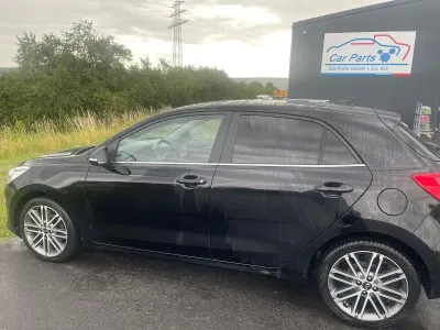 Gebraucht Kia Rio Spirit 99 PS (72 kW) 2019 Schwarz Kleinwagen