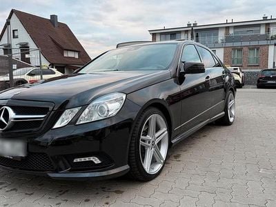 Gebraucht Mercedes 350 AMG 265 PS (194 kW) 2011 Schwarz Limousine