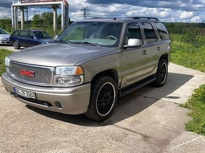 Gebraucht GMC Yukon 305 PS (224 kW) 2002 Silber SUV
