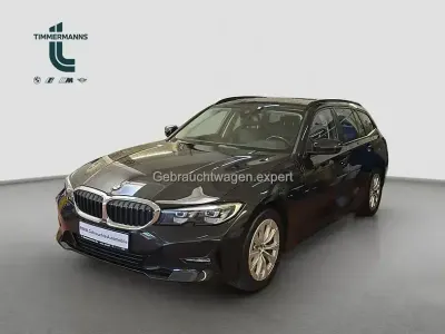 Usata BMW 318 Sport Line 150 CV (110 kW) 2022 Nero Station wagon