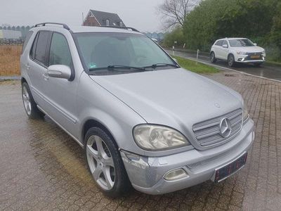 Mercedes ML270