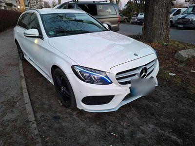 Gebraucht Mercedes C220 AMG 170 PS (125 kW) 2015 Weiß Kombi