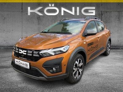 Gebraucht Dacia Sandero Expression 101 PS (74 kW) 2023 Taklamakanorange metallic Kleinwagen