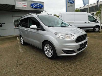 gebraucht Ford Tourneo Courier Titanium Werksgarantie bis 03/25