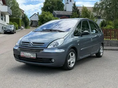 Gebraucht Citroën Xsara Picasso Comfort 109 PS (80 kW) 2009 Blau Van / Kleinbus