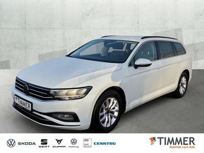 Gebraucht VW Passat Business 150 PS (110 kW) 2022 Gletscherweiß metallic Kombi