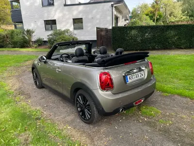 Gebraucht Mini Cooper Cabriolet Chili 136 PS (100 kW) 2019 Silber Cabrio