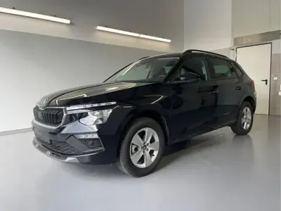 Neu Skoda Kamiq Selection 116 PS (85 kW) 2025 [1z1z] black magic metallic SUV