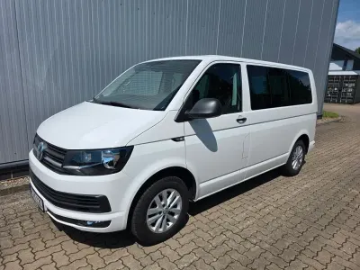 Gebraucht VW Multivan 150 PS (110 kW) 2018 Weiß Van / Kleinbus