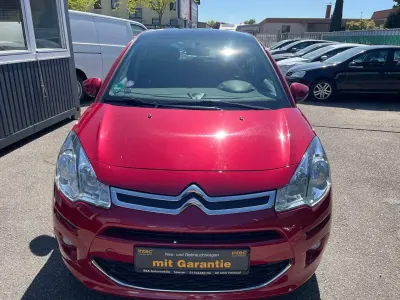Gebraucht Citroën C3 Exclusive 82 PS (60 kW) 2016 Rot Limousine