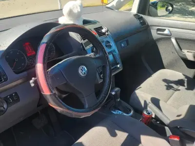 Gebraucht VW Touran 105 PS (77 kW) 2009 Gelb Van / Kleinbus