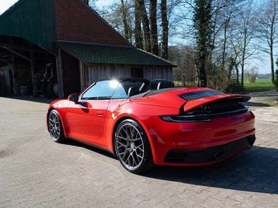 Gebraucht Porsche 911 Carrera 4S Cabriolet 450 PS (330 kW) 2020 Rot Cabrio