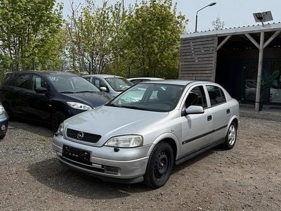 Gebraucht Opel Astra 101 PS (74 kW) 1999 Limousine