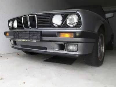 Gebraucht BMW 320 Cabriolet 129 PS (94 kW) 1993 Grau Cabrio