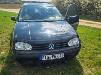 Second-hand VW Golf III 75 CP (55 kW) 1999 Negru Berlinǎ