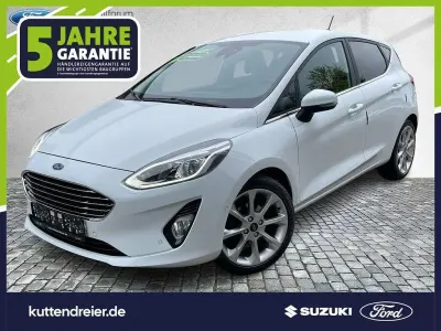 Gebraucht Ford Fiesta Titanium 101 PS (74 kW) 2019 Frostweiß Kleinwagen