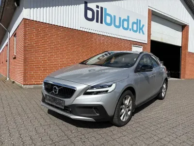 Brugt Volvo V40 Momentum 150 HK (110 kW) 2017 Sølv SUV