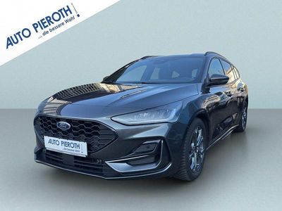 Magnetic metallic Gebraucht 2024 Ford Focus ST-Line X Kombi | 24.850 € (Fairer Preis)