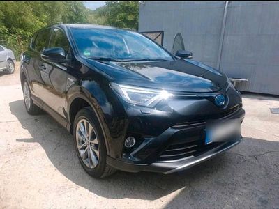 Gebraucht Toyota RAV4 Hybrid Team 197 PS (144 kW) 2018 Schwarz SUV