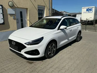 Nouă Hyundai i30 GO! 150 CP (110 kW) 2026 Alb Berlinǎ