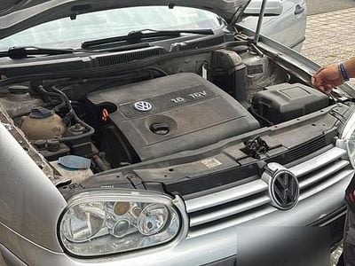 VW Golf IV