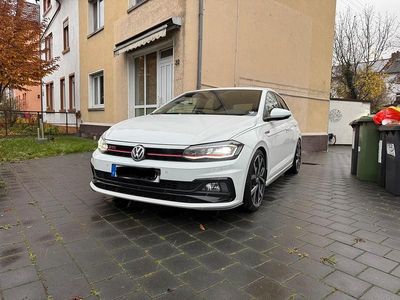 Weiß Gebraucht 2018 VW Polo Beats Kleinwagen | 14.500 € (Fairer Preis)