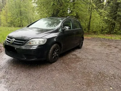 Gebraucht VW Golf V 140 PS (102 kW) 2008 Schwarz Kleinwagen
