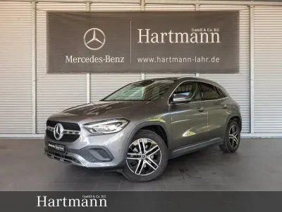Gebraucht Mercedes GLA180 Progressive 116 PS (85 kW) 2021 Mountaingrau SUV