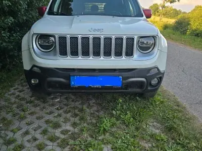 Gebraucht Jeep Renegade Trailhawk 170 PS (125 kW) 2021 Weiß SUV