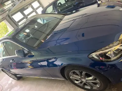 Gebraucht Mercedes C180 156 PS (114 kW) 2016 Blau Kombi