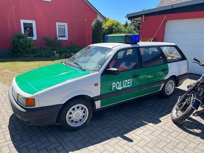 Gebraucht VW Passat 90 PS (66 kW) 1992 Weiß Limousine