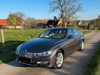 Usata BMW 335 306 CV (225 kW) 2012 Grigio Berlina