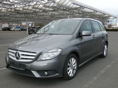 Mercedes B180