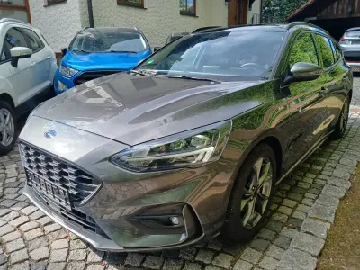 Gebraucht Ford Focus ST-Line 182 PS (133 kW) 2019 Grau Limousine