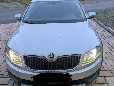 Gebraucht Skoda Octavia 184 PS (135 kW) 2014 Kombi