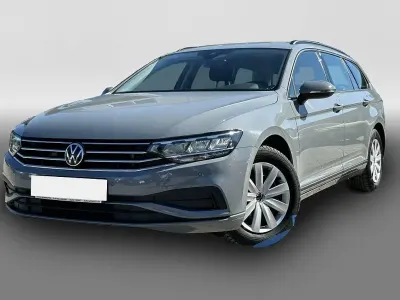 Usata VW Passat 150 CV (110 kW) 2022 Grigio Station wagon
