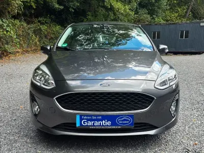 Gebraucht Ford Fiesta Cool & Connect 101 PS (74 kW) 2017 Grau Kleinwagen