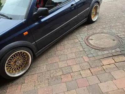 Używany VW Golf III GT 90 KM (66 kW) 1993 Niebieski Sedan/Limuzyna