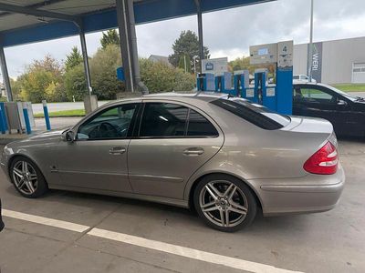 Mercedes E350