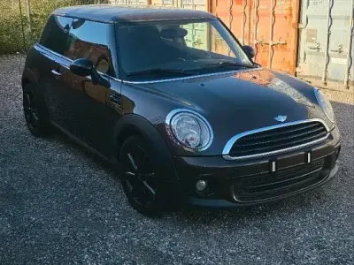 Gebraucht Mini ONE 75 PS (55 kW) 2011 Braun Kleinwagen