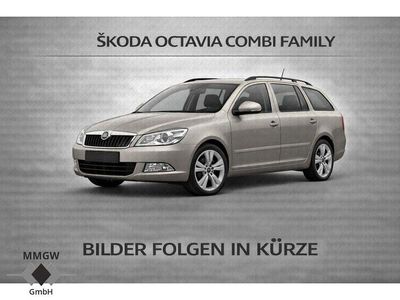 Gebraucht Skoda Octavia Family 122 PS (89 kW) 2012 Bezova capuccino/capuccino bei Kombi