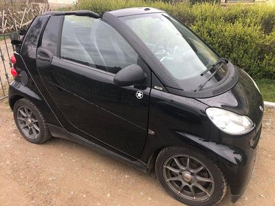 Gebraucht Smart ForTwo Cabrio 45 PS (33 kW) 2009 Schwarz Cabrio