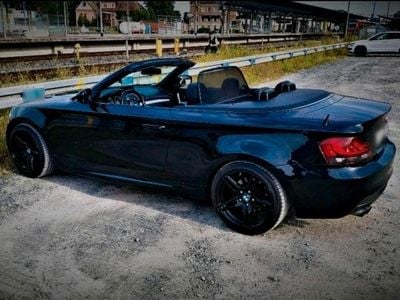 Gebraucht BMW 125 Cabriolet M Sport 272 PS (200 kW) 2009 Schwarz Cabrio