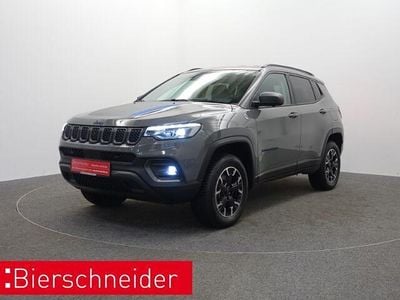Gebraucht Jeep Compass Trailhawk 241 PS (177 kW) 2021 Grau SUV