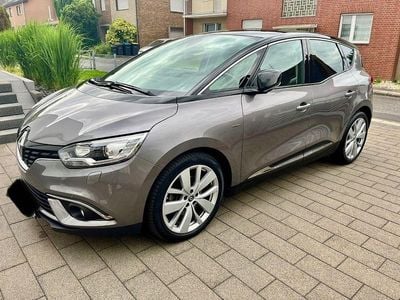 Renault Scénic IV