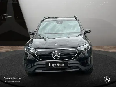 Gebraucht Mercedes EQB250 Electric Art 139 kW (190 PS) 2023 Schwarz SUV