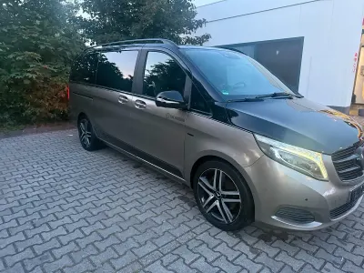 Gebraucht Mercedes V250 190 PS (139 kW) 2014 Schwarz Van / Kleinbus