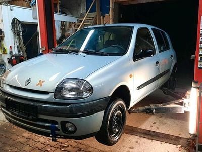 Renault Clio II